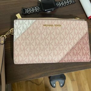 MK wristlet new